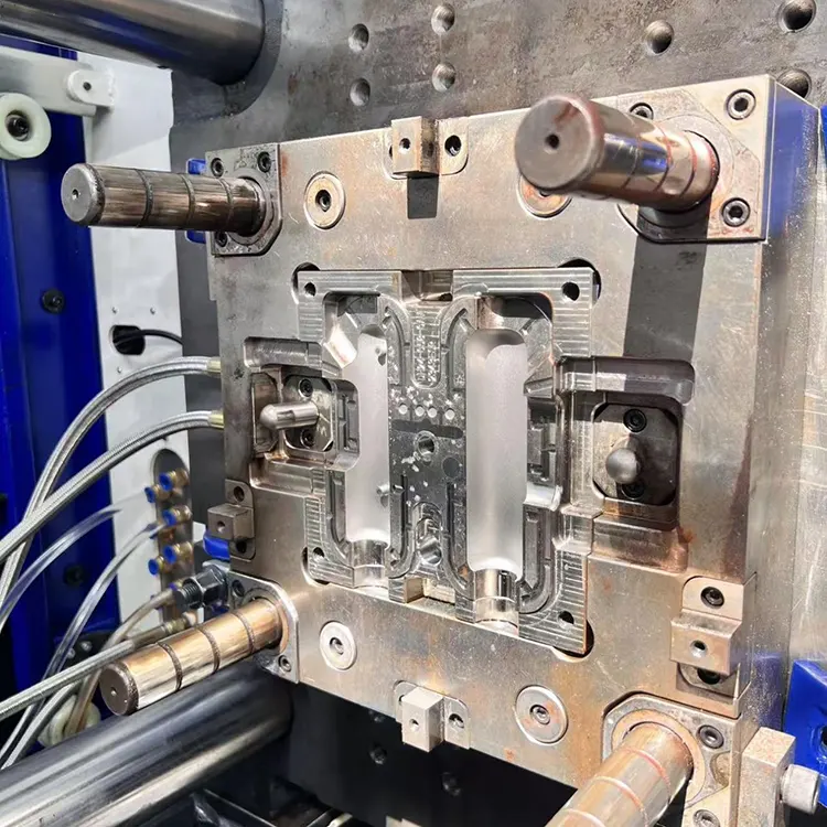 Injection Mold For The Main Body Of A Negative Ion Hair Dryer